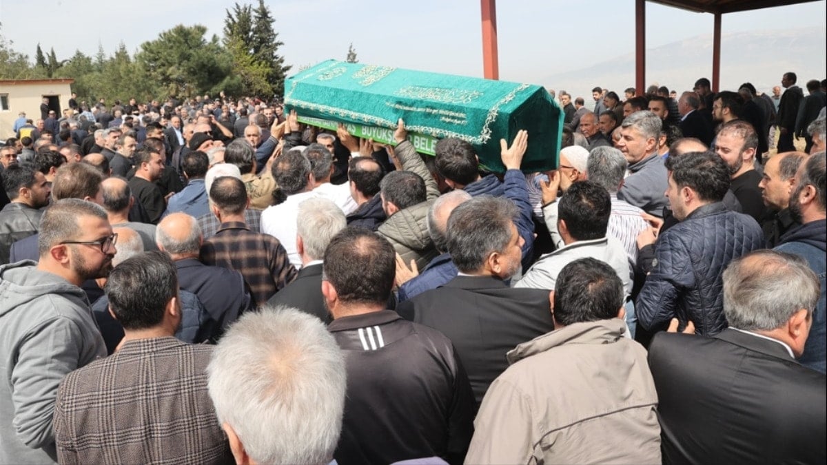 Büyük yas: Türkiye katliam kurbanı evlatlarını uğurladı – turkifsalink.blog